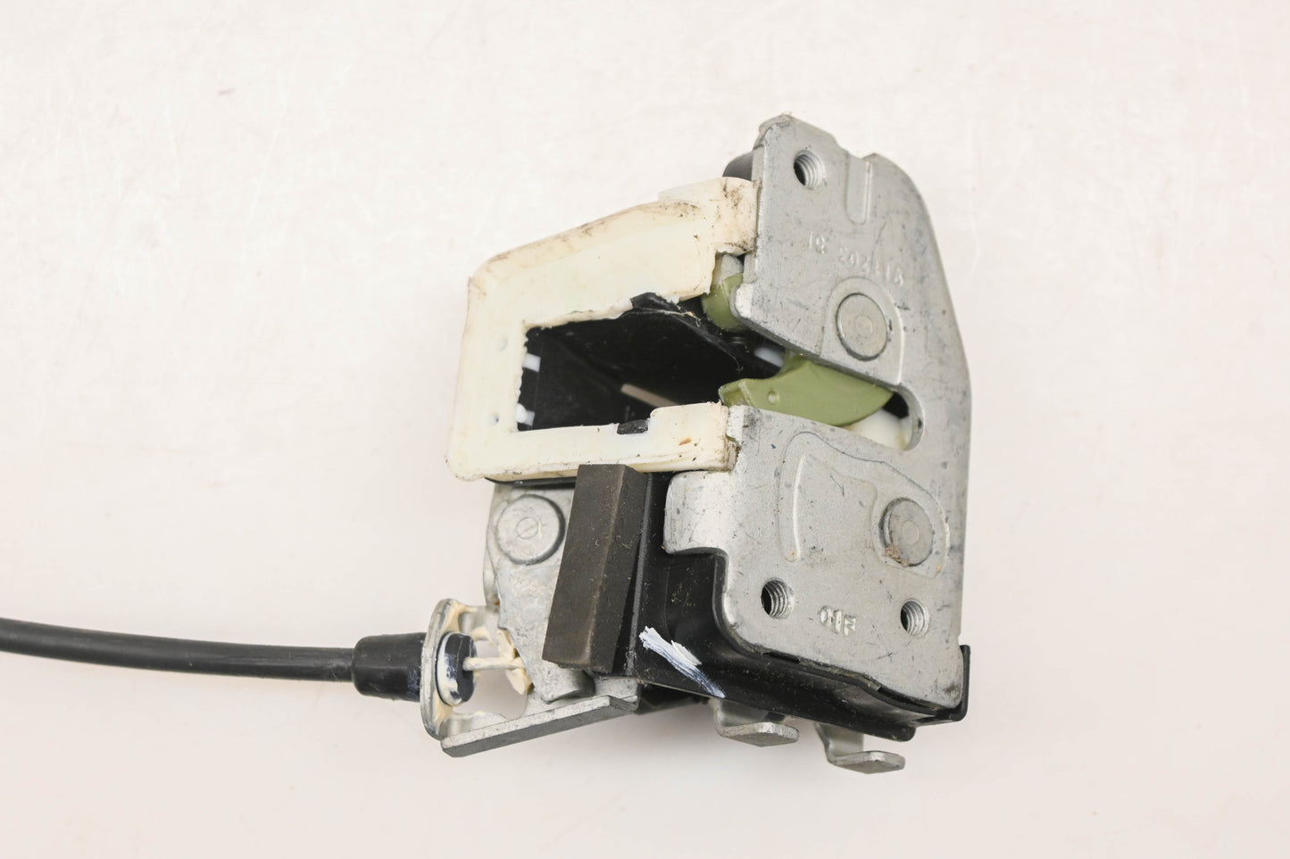 New OEM Ford 5F2Z-17264A00-A Sliding Door Latch Assembly NOS