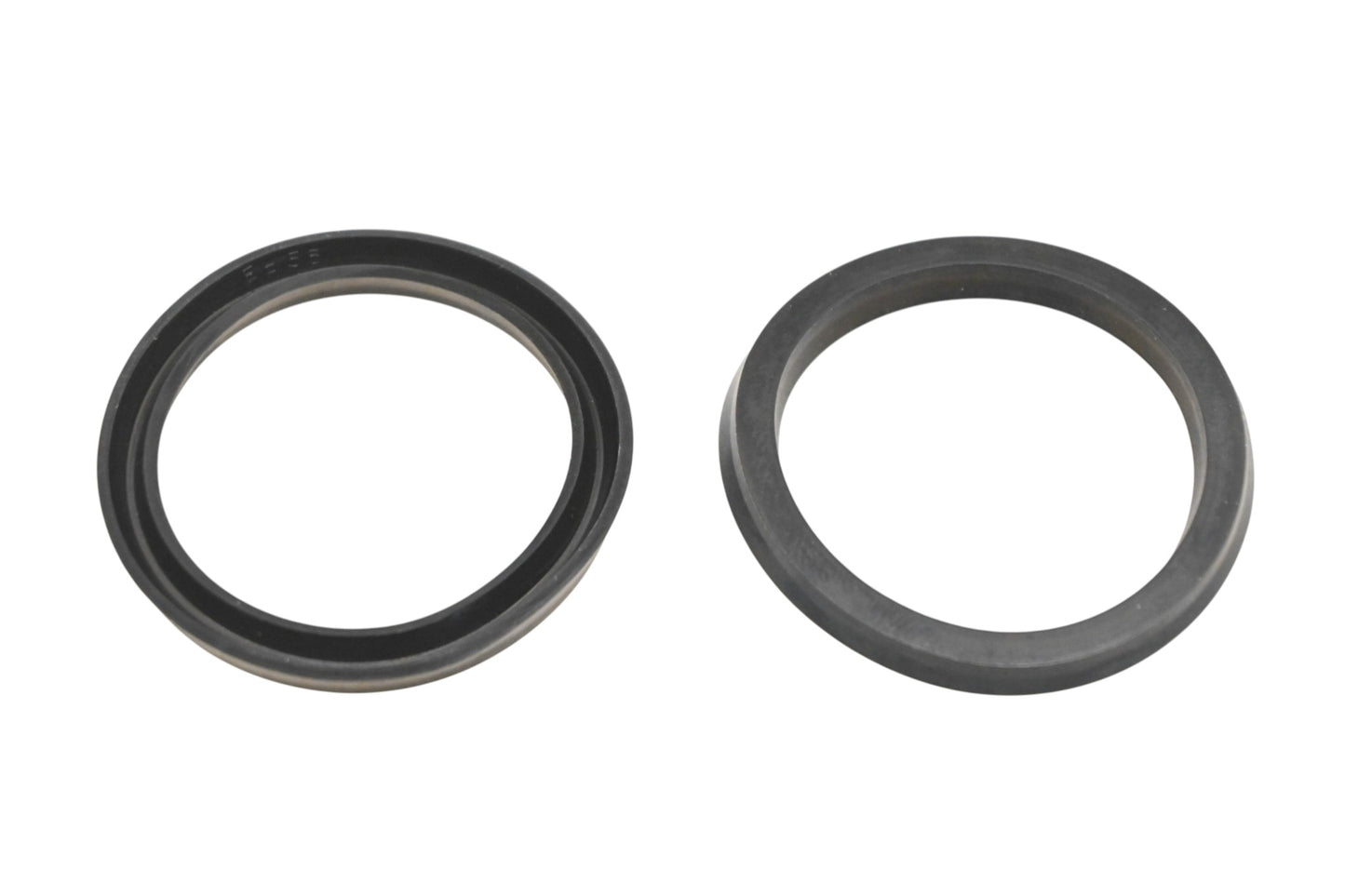 New OEM Ford D6TZ-1175-CA Axle Spindle Seals Qty 2 NOS