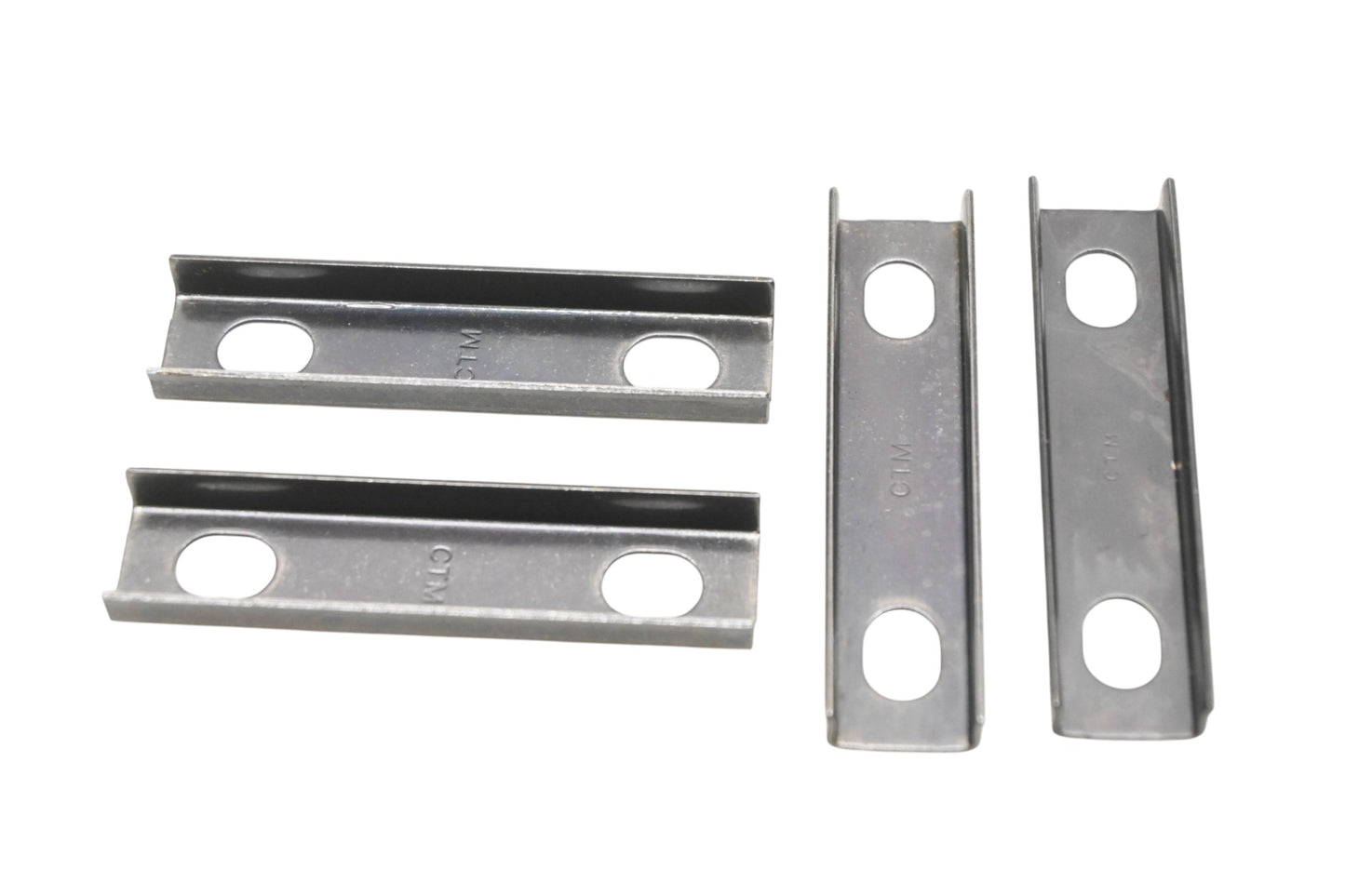 New OEM Ford F3TZ-6A588-A Engine Valve Guide Plates Qty 4 NOS