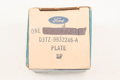 New OEM Ford D3TZ-9932246-A Pickup Box Top Rail Support Plate NOS
