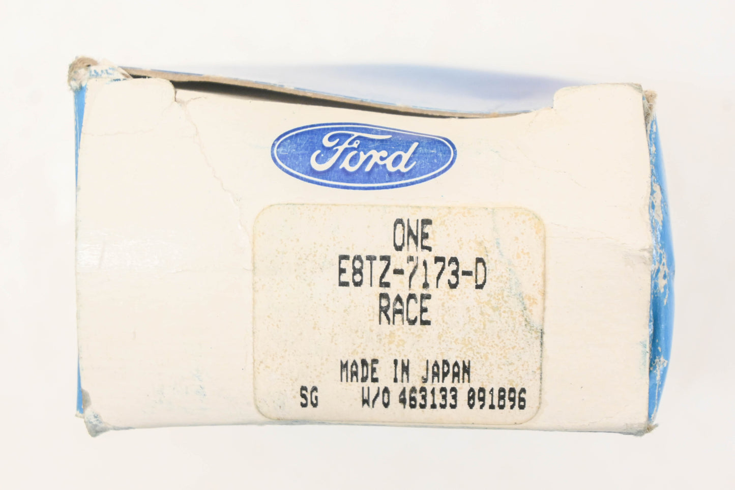 New OEM Ford E8TZ-7173-D Transmission Gear Bearing Race Sleeve NOS