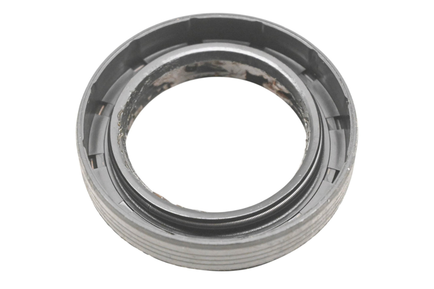 New OEM Ford F4TZ-7B215-A Output Shaft Seal NOS