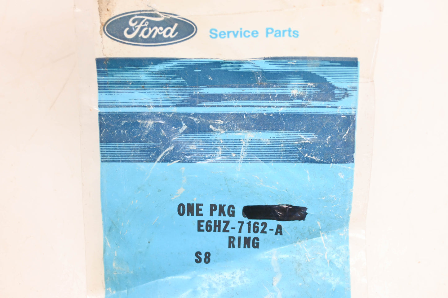 New OEM Ford E6HZ-7162-A Snap Ring NOS