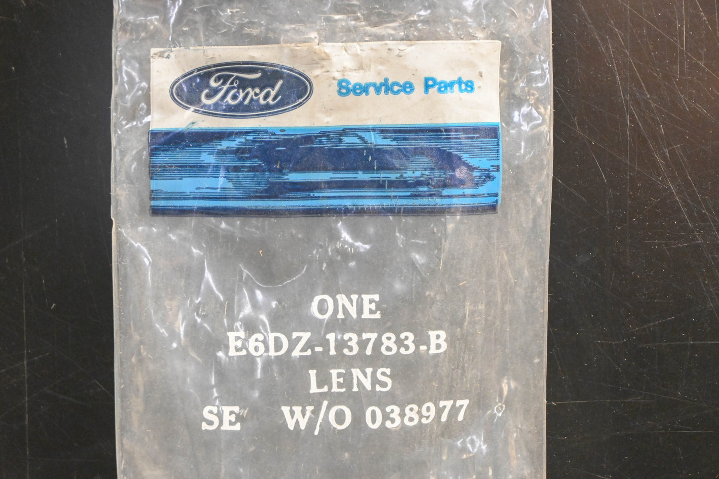 New OEM Ford E6DZ-13783-B Dome Lamp Lens NOS