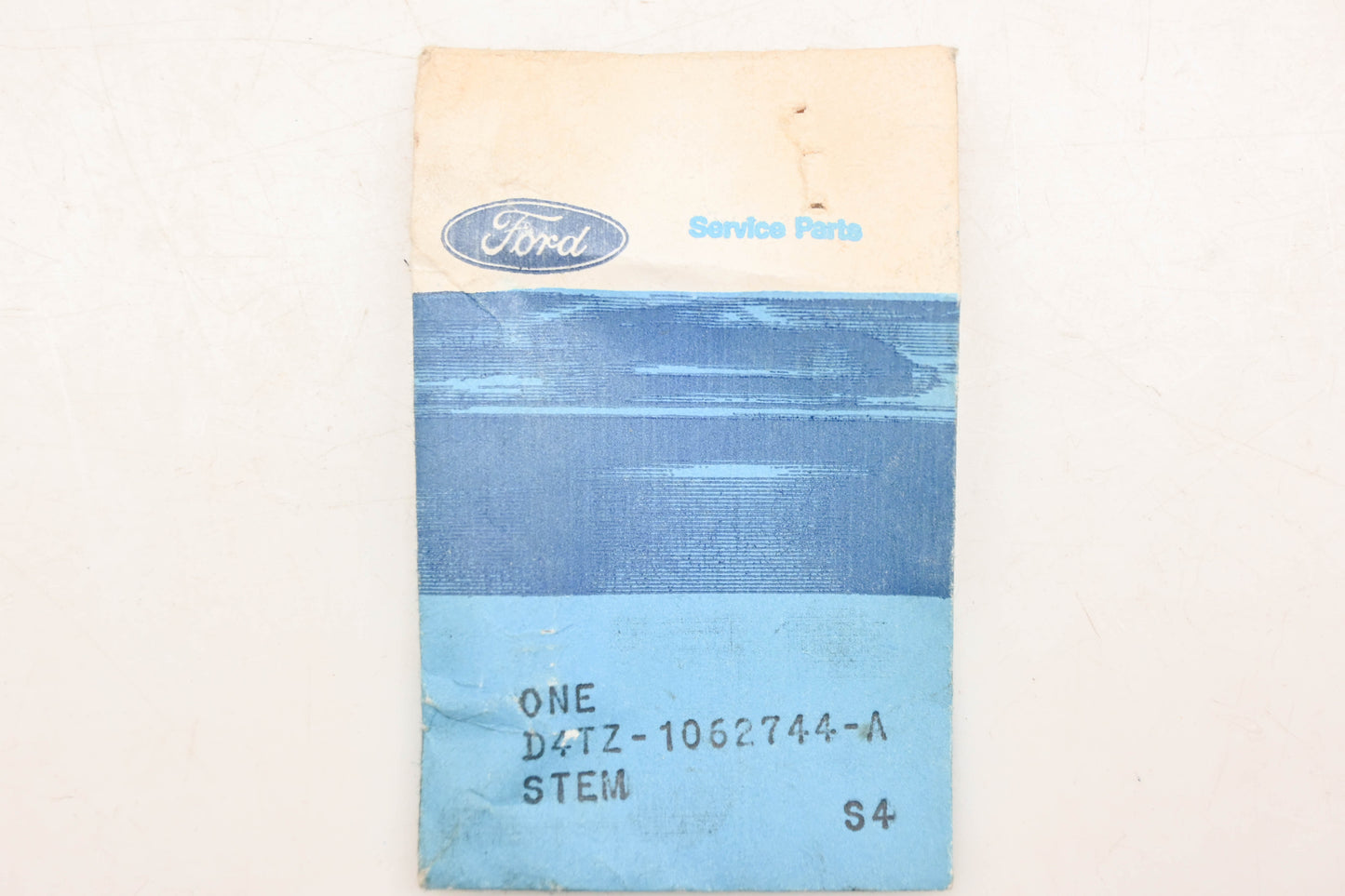 New OEM Ford D4TZ-1062744-A Seat Back Latch Knob Stem NOS
