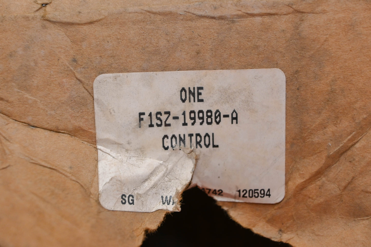 New OEM Ford F1SZ-19980-A Heater/ AC Dash Control Unit Assembly NOS