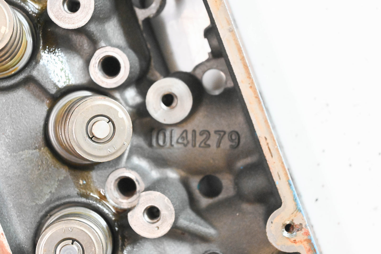 GM 10141279 Cylinder Head Assembly NOS