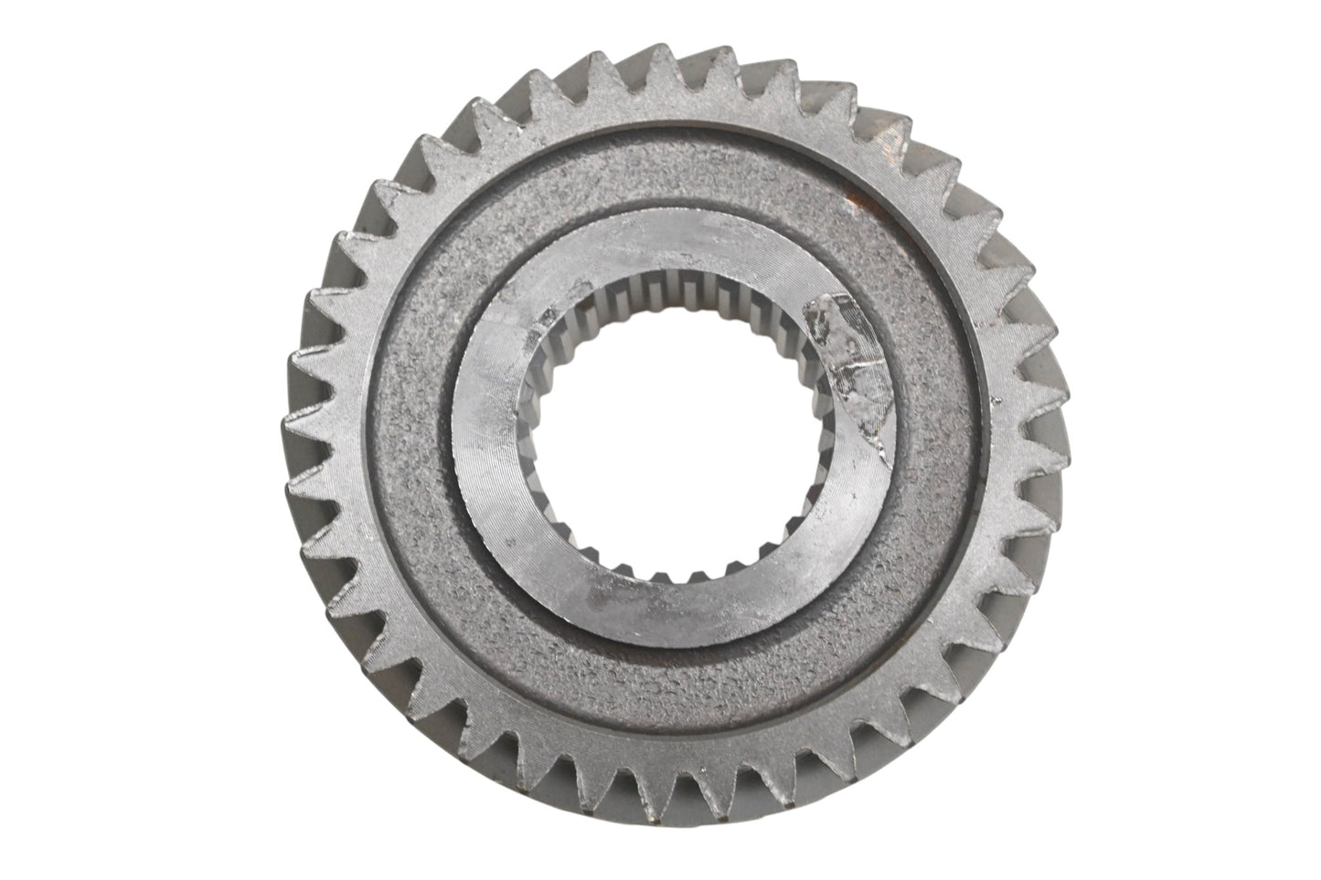 New OEM Ford E92Z-7K316-B Main shaft 5th Speed Gear NOS
