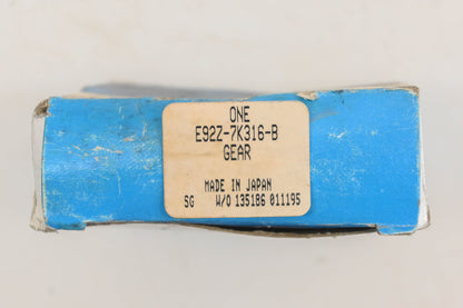 New OEM Ford E92Z-7K316-B Main shaft 5th Speed Gear NOS