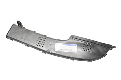 New OEM Ford DS7Z-9C675-B Air Intake Duct Assembly NOS