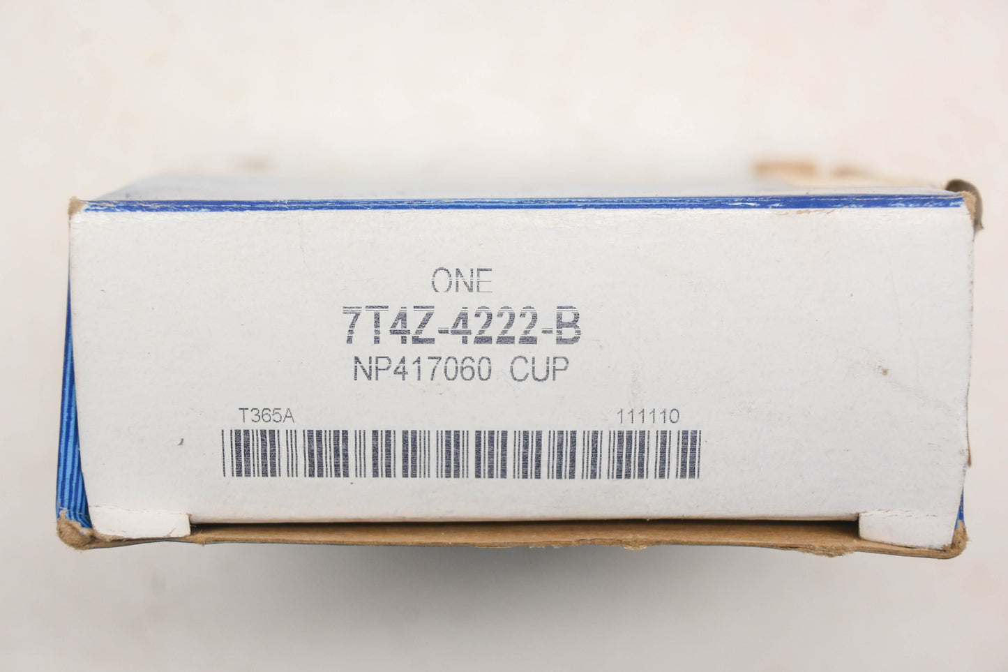 New OEM Ford 7T4Z-7222-B, NP417060 Timken Bearing Cup NOS
