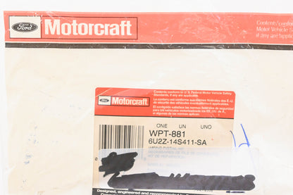New OEM Motorcraft WPT-881, 6U2Z-14S411-SA, WPT881 Headlight Socket Wiring Pigtail Harness Kit NOS