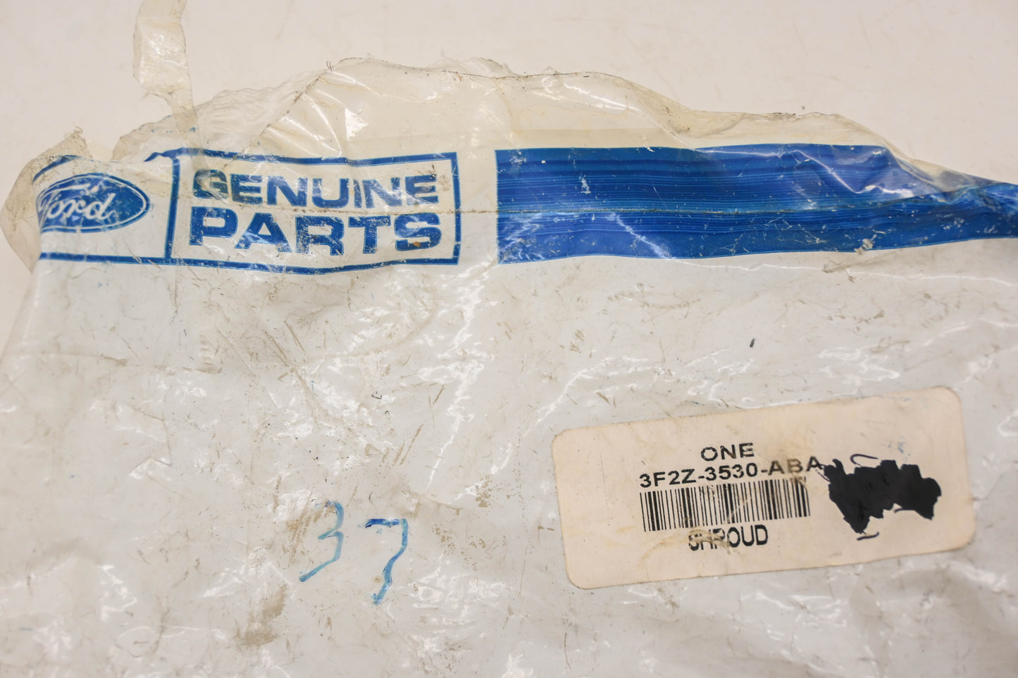 New OEM Ford 3F2Z-3530-ABA Steering Column Upper Shroud Cover NOS