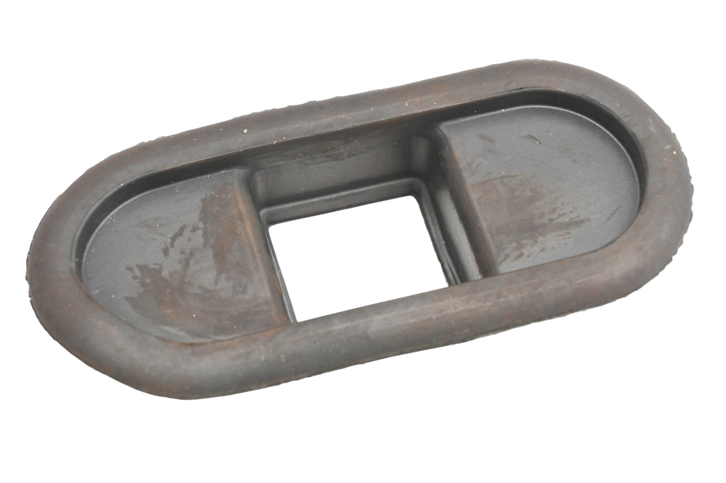 New OEM Ford F81Z-26272A46-AA Latch Lower Hinge Cover NOS