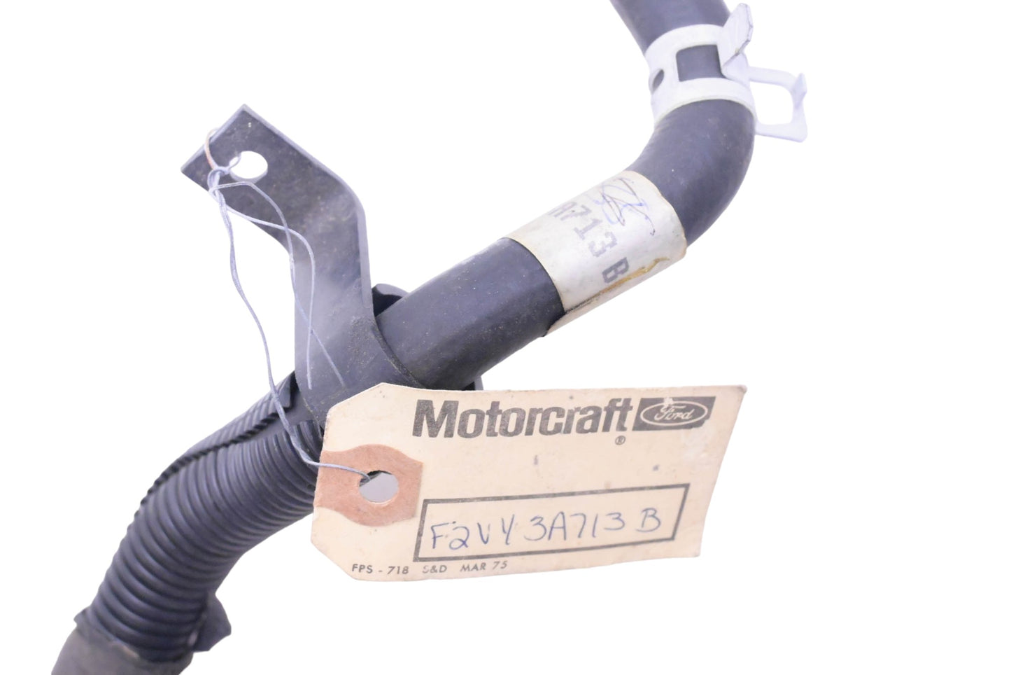 New OEM Ford F2VY-3A713-B Power Steering Hose NOS