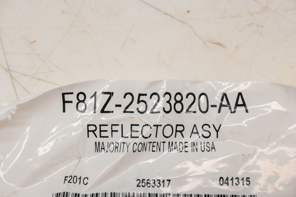 New OEM Ford F81Z-2523820-AA Reflector NOS – In Stock Motorsports, Inc