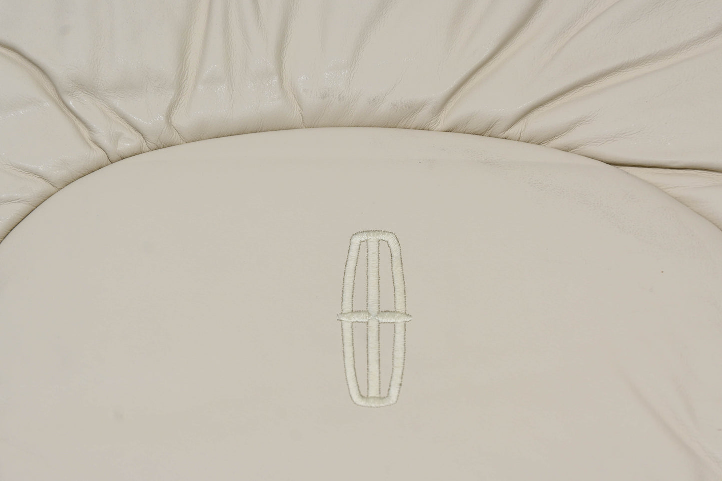 New OEM Ford F5OY-5464417-AAL Front Left Seat Back Cover NOS