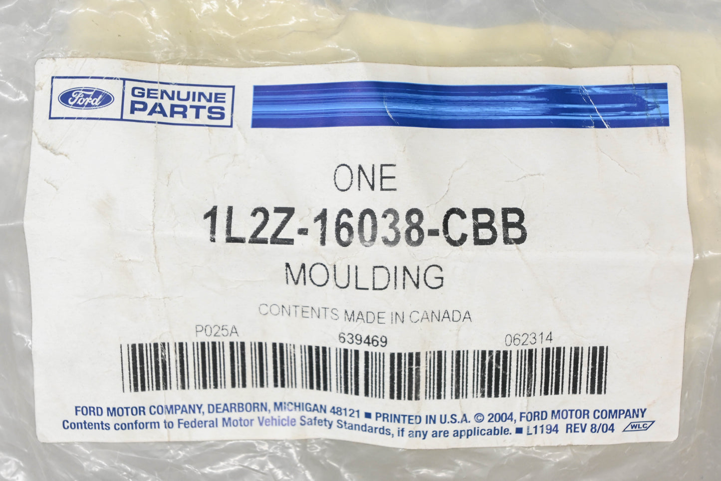 New OEM Ford 1L2Z-16038-CBB Front Right Wheel Arch Moulding NOS