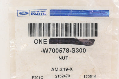 New OEM Ford W700578-S300 Moulding Clip NOS
