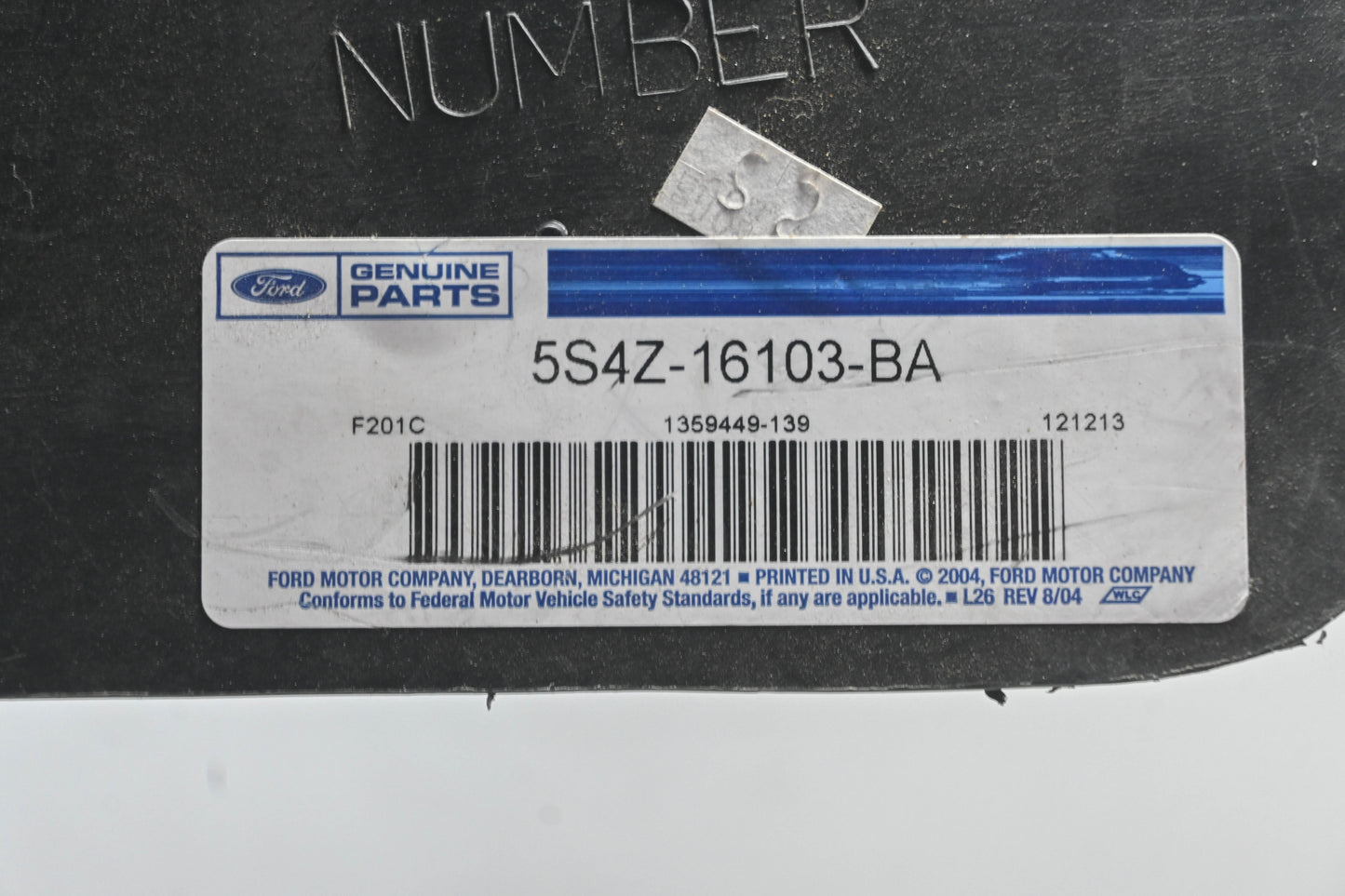 New OEM Ford 5S4Z-16103-BA Front Left Fender Liner NOS