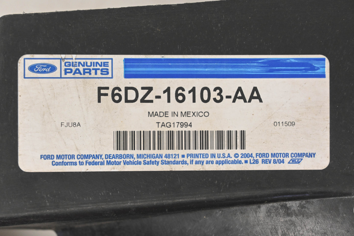New OEM Ford F6DZ-16103-AA Front Left Fender Liner NOS