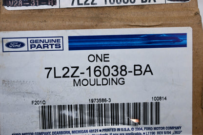 New OEM Ford 7L2Z-16038-BA Bumper Bar Moulding NOS