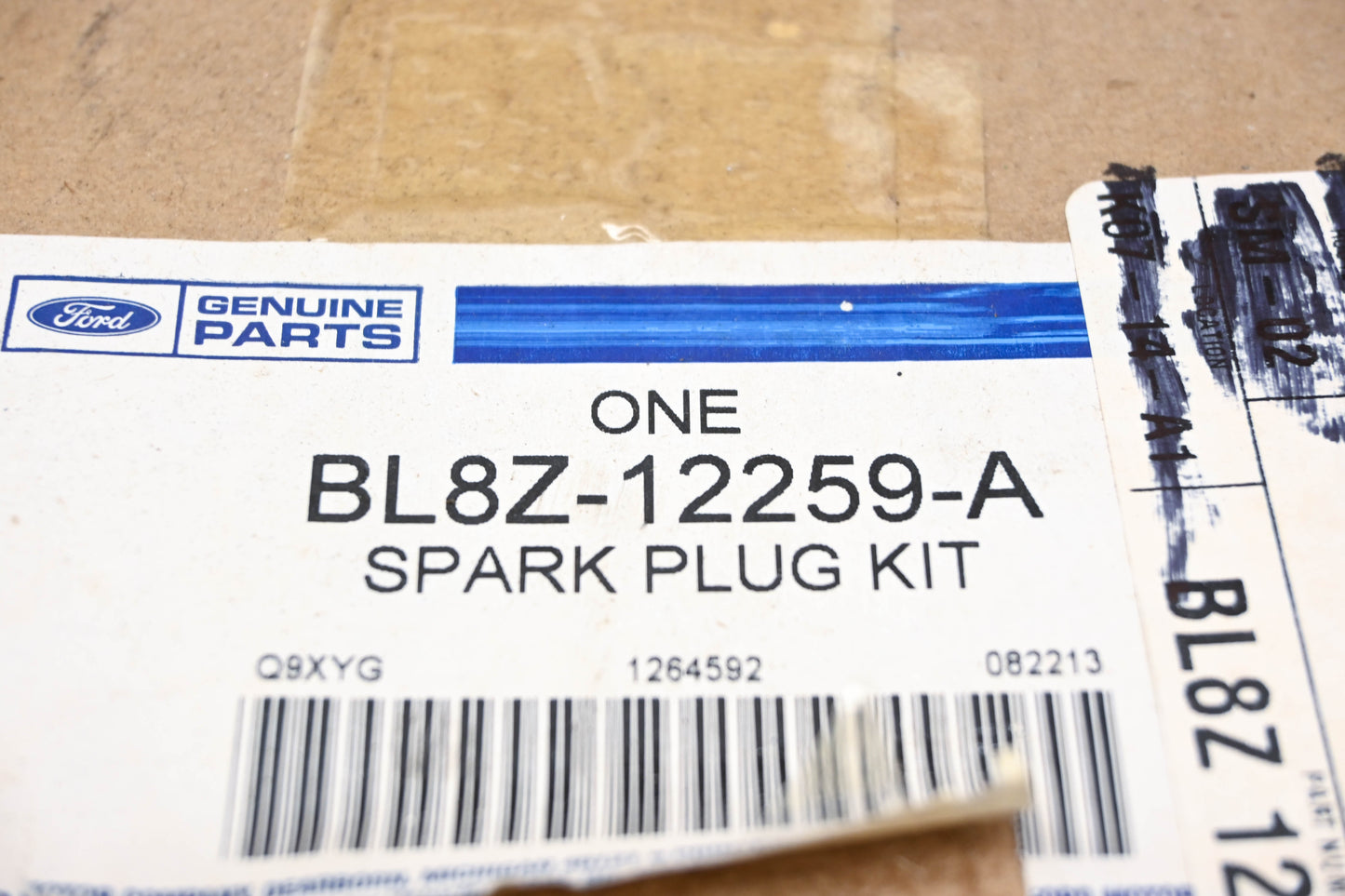 New OEM Ford BL8Z-12259-A Spark Plug Kit NOS