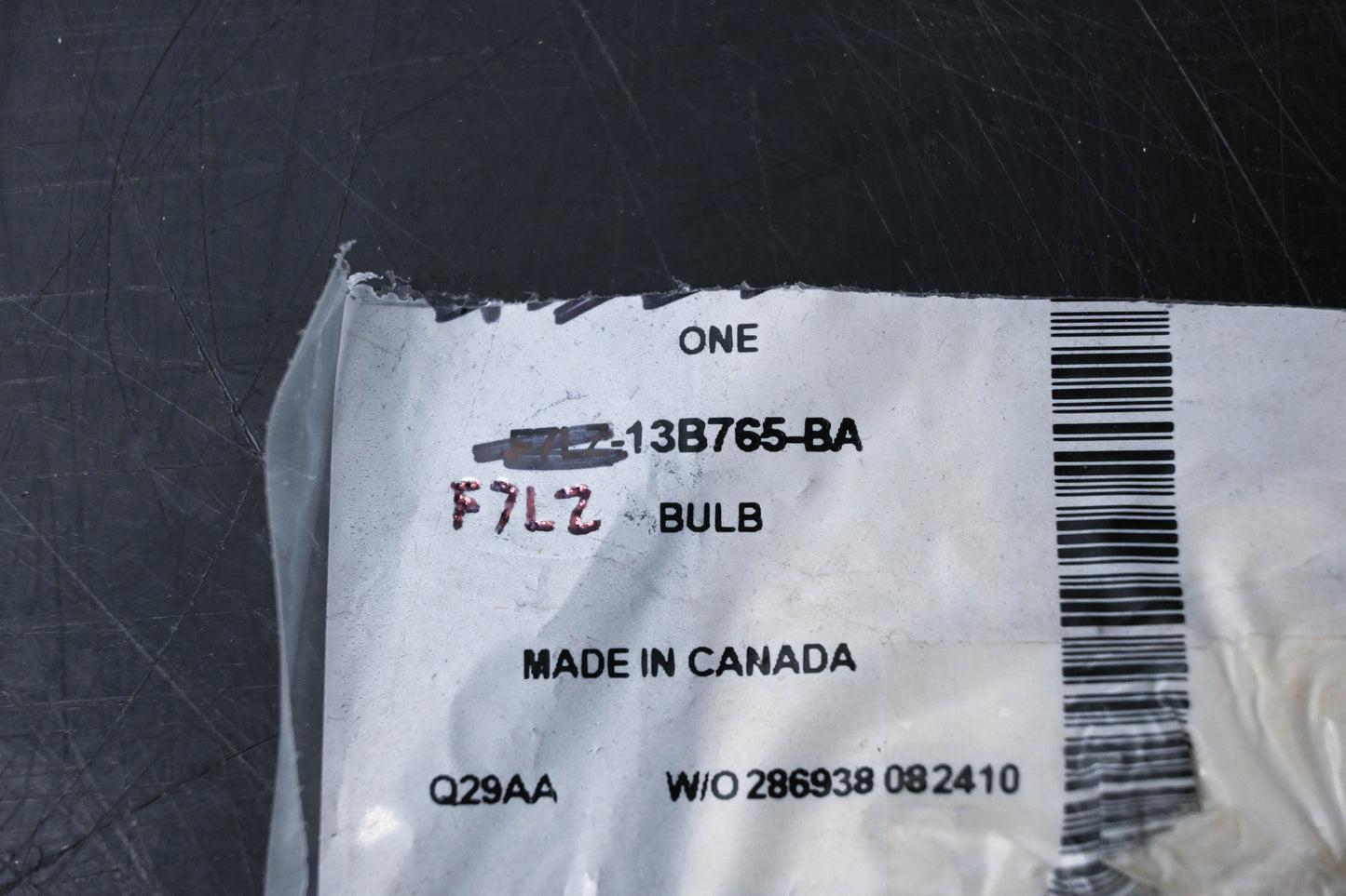 New OEM Ford F7LZ-13B765-BA Panel Light Bulb Assembly NOS