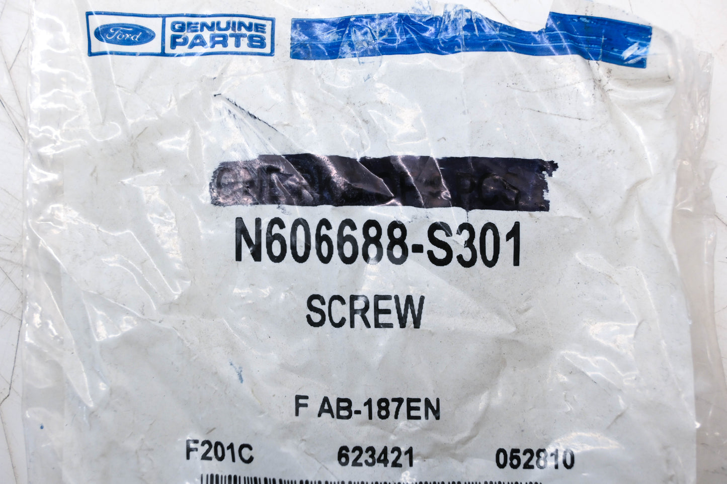 New OEM Ford N606688-S301 Screws Qty 4 NOS