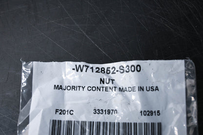New OEM Ford W712852-S300 High Mount Lamp Retainer Nut NOS
