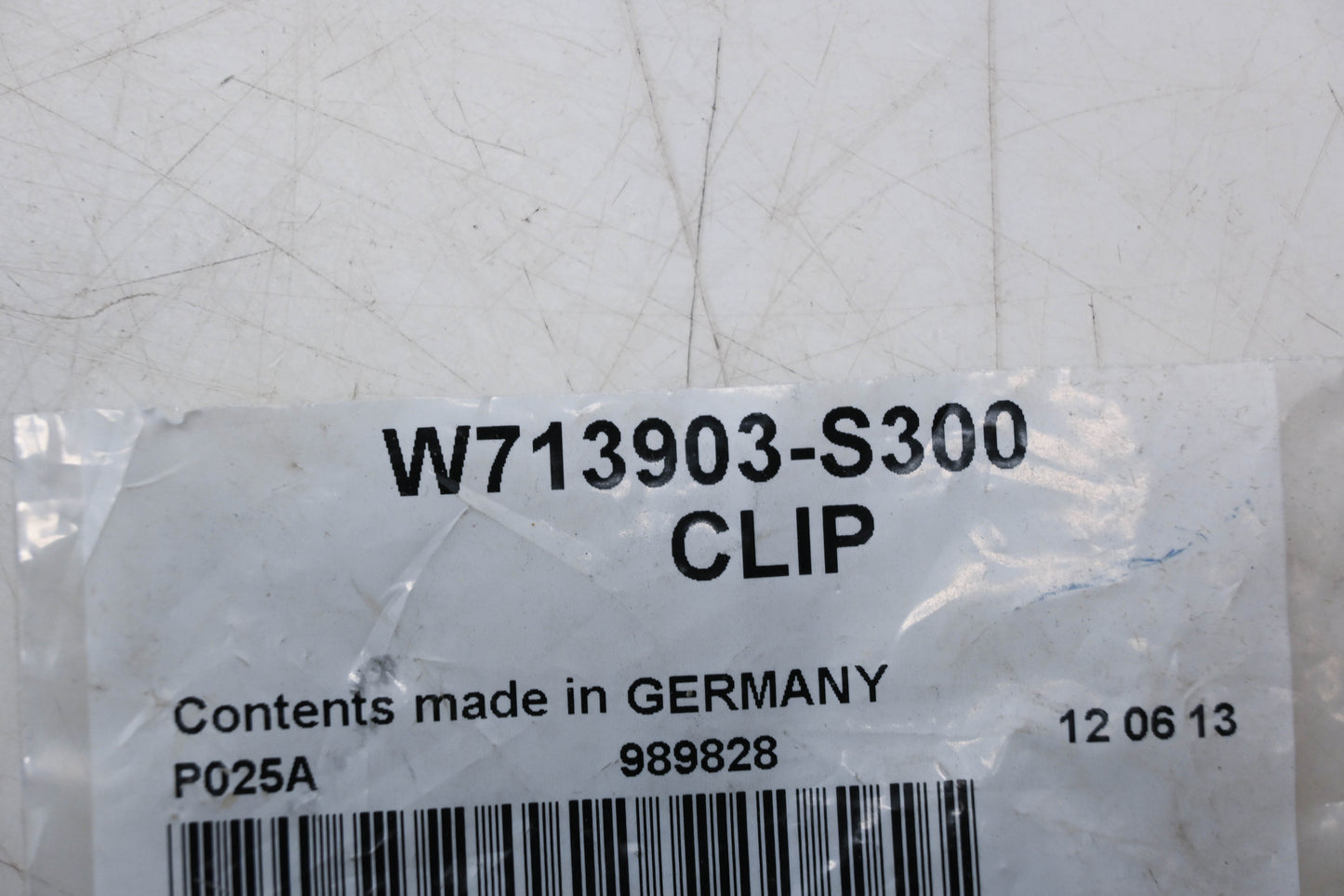 New OEM Ford W713903-S300 Hood Prop Rod Clip NOS
