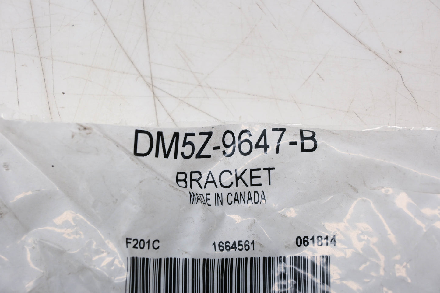 New OEM Ford DM5Z-9647-B Mount Bracket Assembly NOS