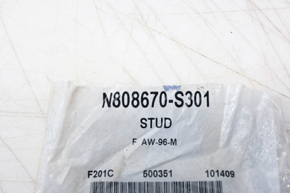 New OEM Ford N808670-S301 Stud NOS