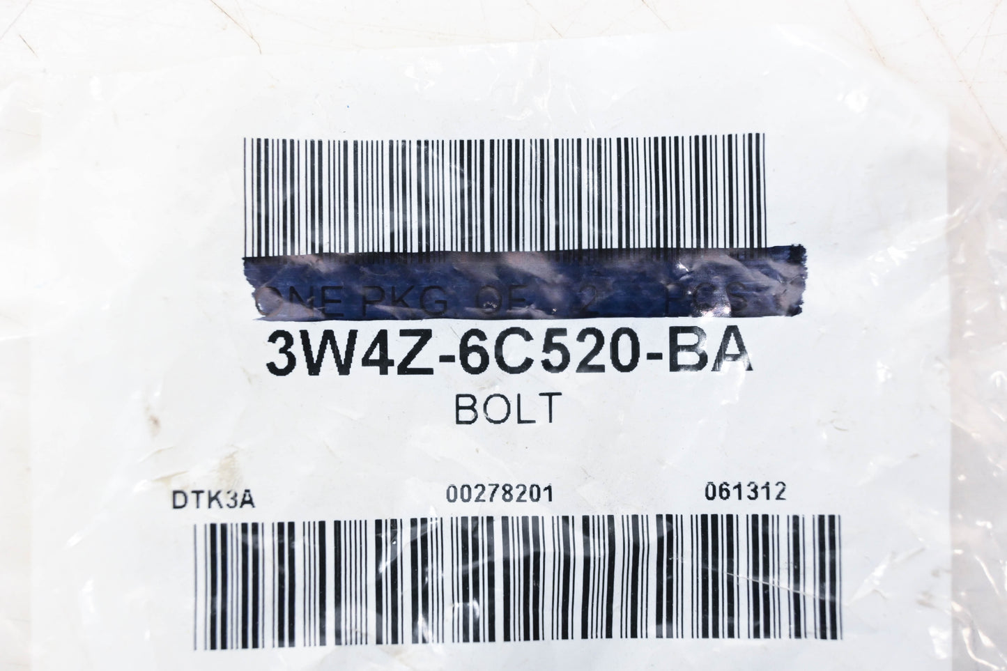New OEM Ford 3W4Z-6C520-BA Bolt NOS