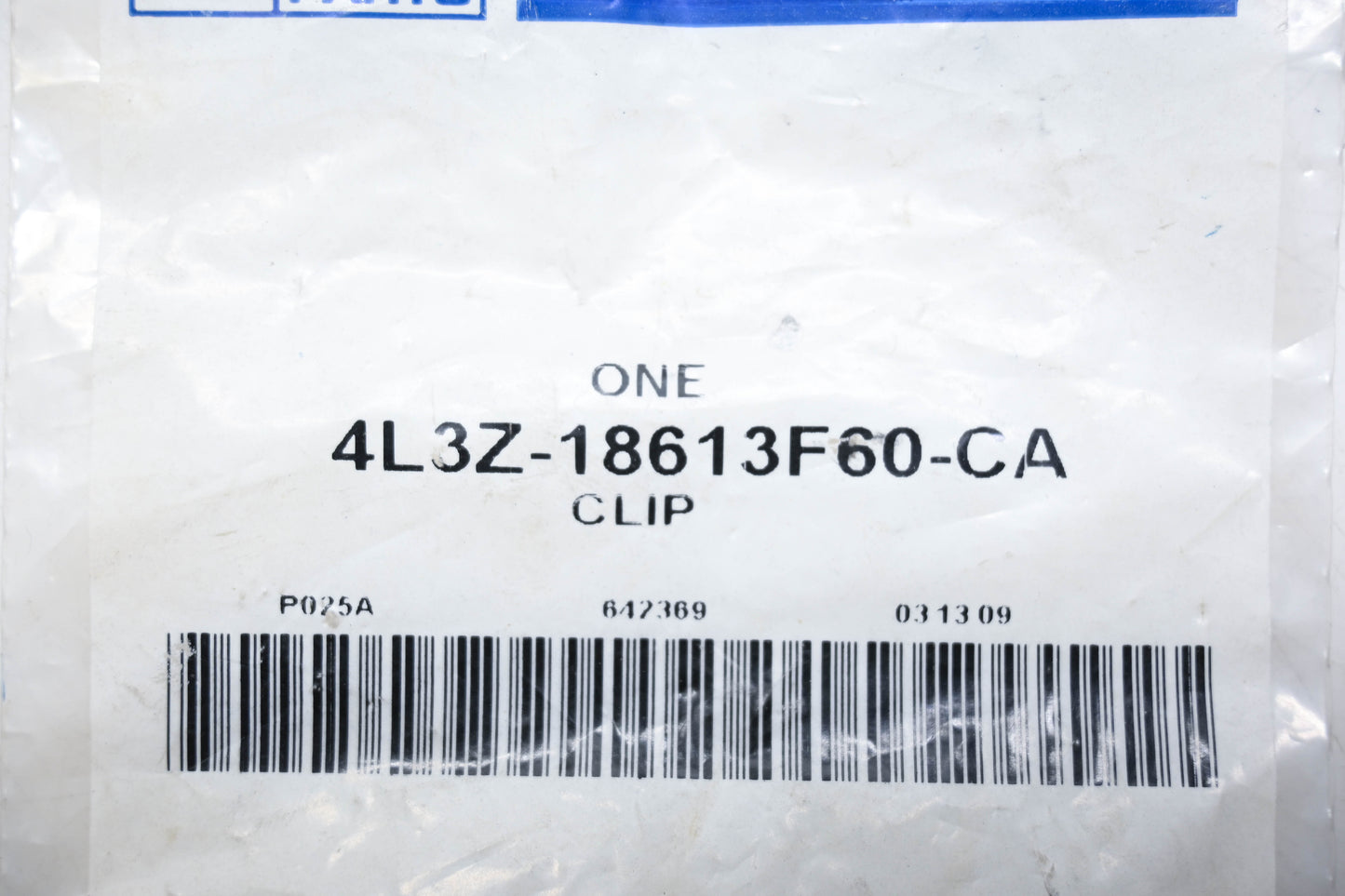 New OEM Ford 4L3Z-18613F60-CA Clip NOS
