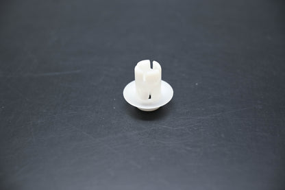 New OEM Ford 1W6Z-238A91-AA Grommet NOS
