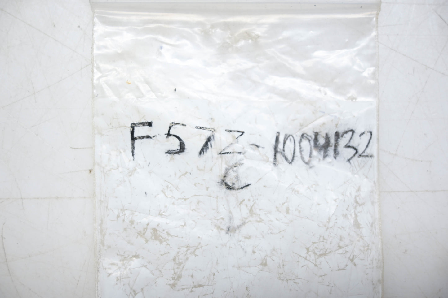 New OEM Ford F57Z-1004132 Sun Visor Retainer Clip NOS