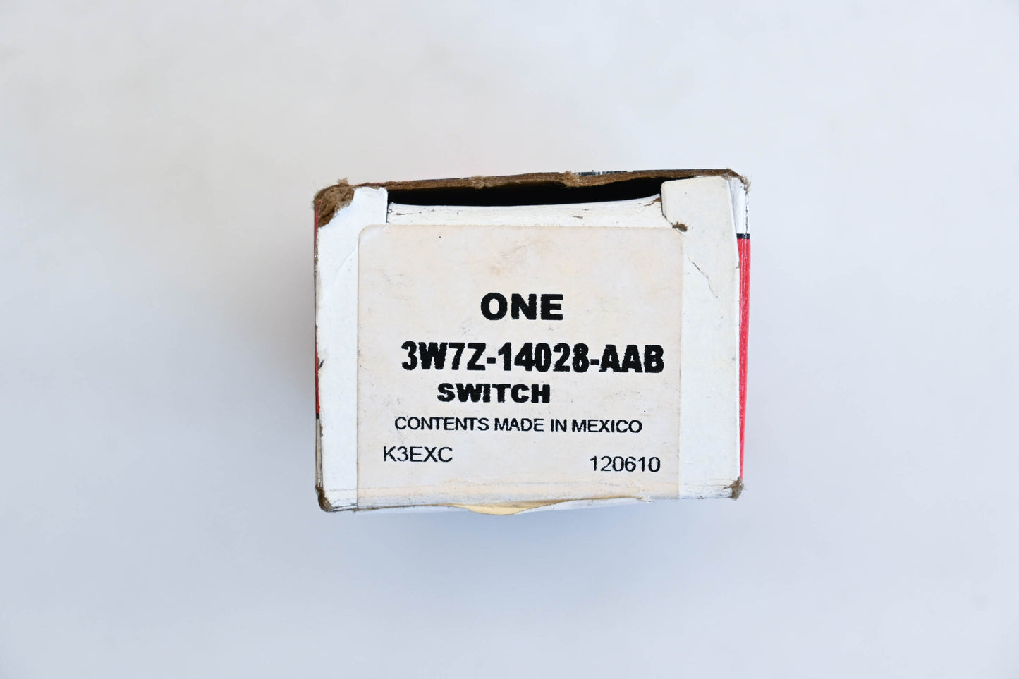 New OEM Motorcraft 3W7Z-14028-AAB, 5W7T-14017-ABW, SW-7175 Ford Door Lock Switch NOS