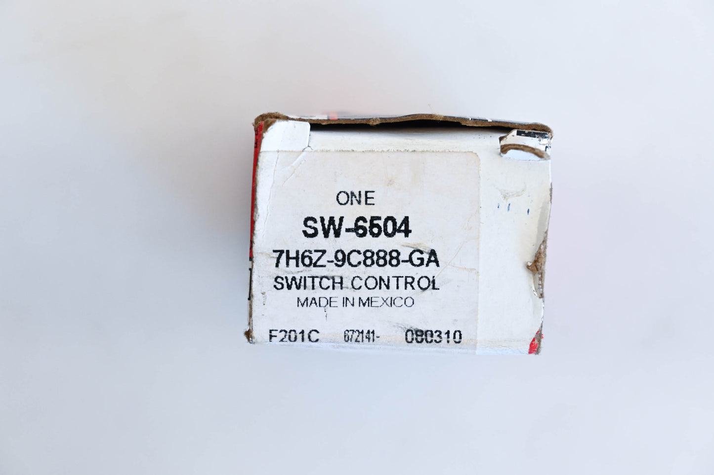 New OEM Motorcraft 7H6Z-9C888-GA, 7H6T-9E740-GAW, SW-6504 Ford Media Switch Assembly NOS