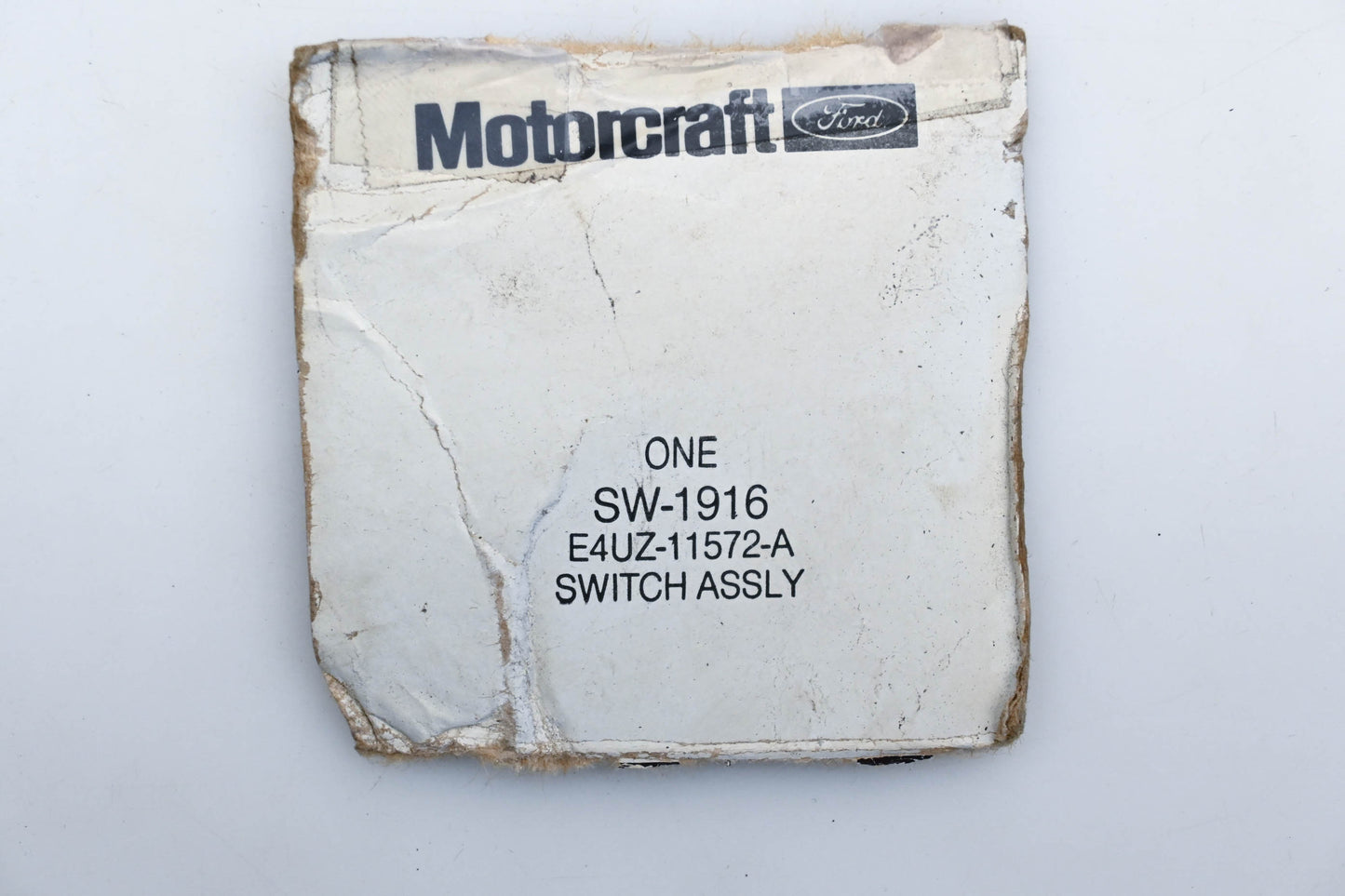 New OEM Motorcraft E4UZ-11572-A, E4US-11572-AA, SW-1916 Ford Econoline Ignition Switch NOS