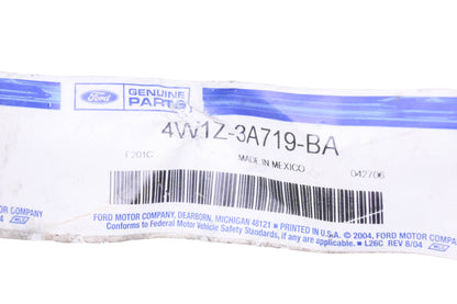 New OEM Ford 4W1Z-3A719-BA Power Steering Pressure Line Hose NOS