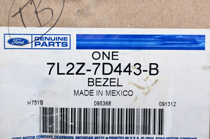 New OEM Ford 7L2Z-7D443-B Automatic Transmission Gear Shifter Bezel NOS