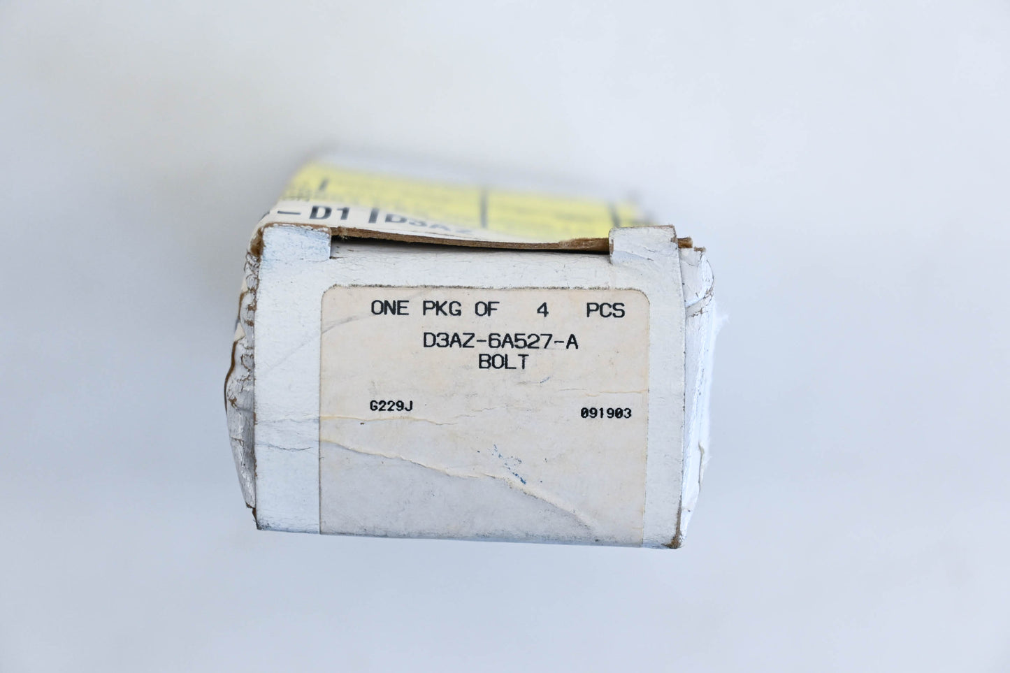New OEM Ford D3AZ-6A527-A Rocker Arm Bolts Qty 4 NOS