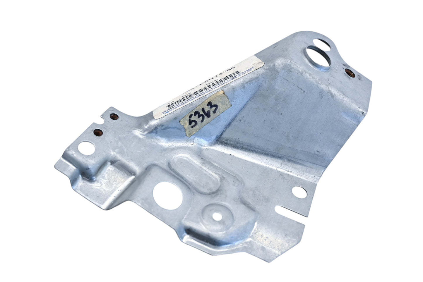 New OEM Ford YL8Z-13A114-BB 01-04 Escape Left Radiator Support Headlight Bracket NOS
