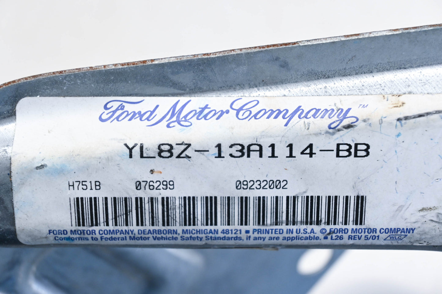 New OEM Ford YL8Z-13A114-BB 01-04 Escape Left Radiator Support Headlight Bracket NOS