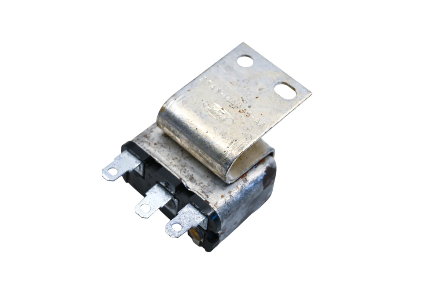 New OEM Ford D2SZ-14677-A, D3AB-14A093-AA Power Door Lock Relay NOS