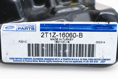 New OEM Ford 2T1Z-16060-B 2010-2013 Transit Rear Right Lower Fender Support Bracket NOS