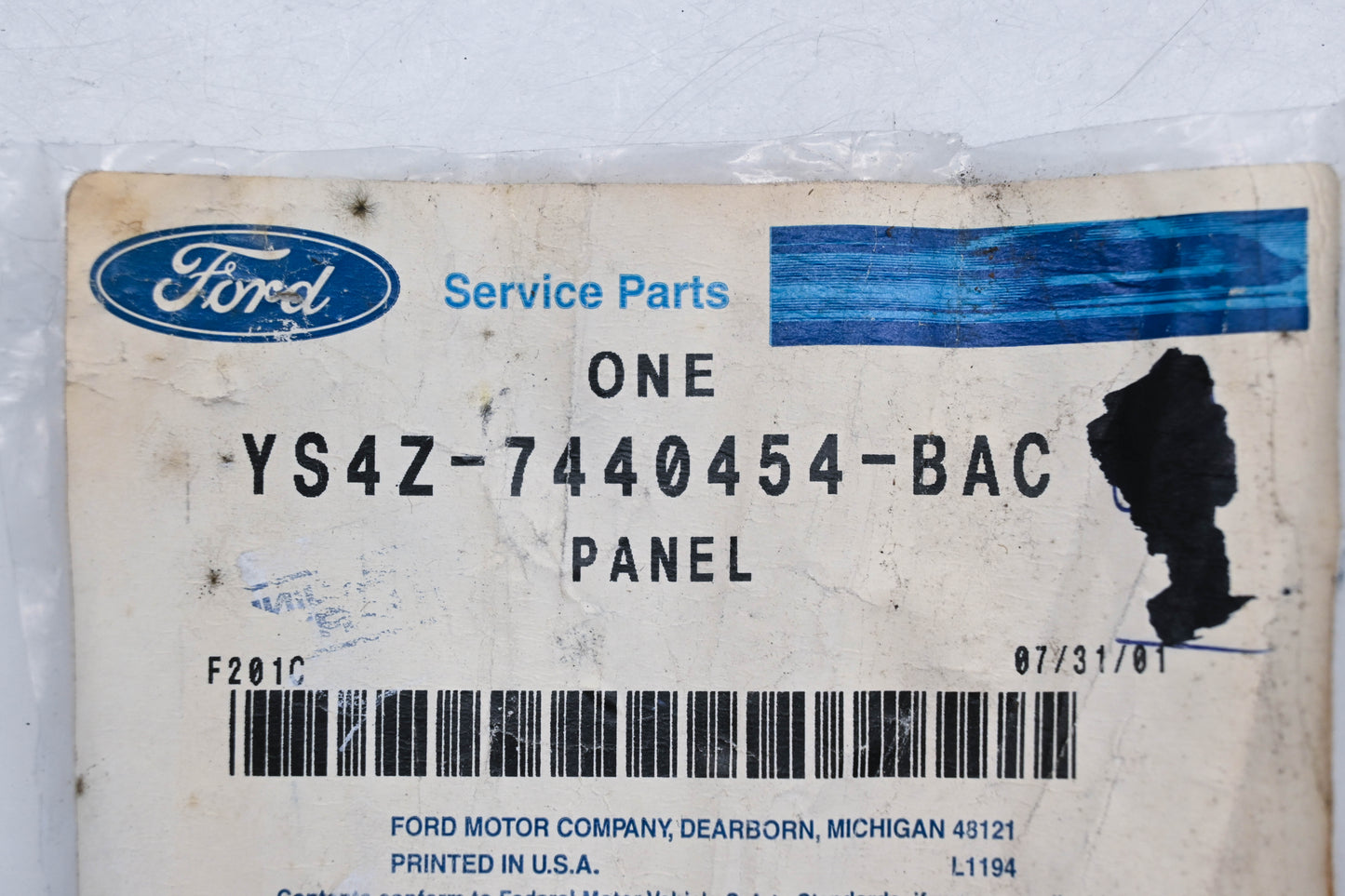 New OEM Ford YS4Z-7440454-BAC, 98AB-N40428-BAW 2000-2004 Focus Right Interior Trim Panel NOS