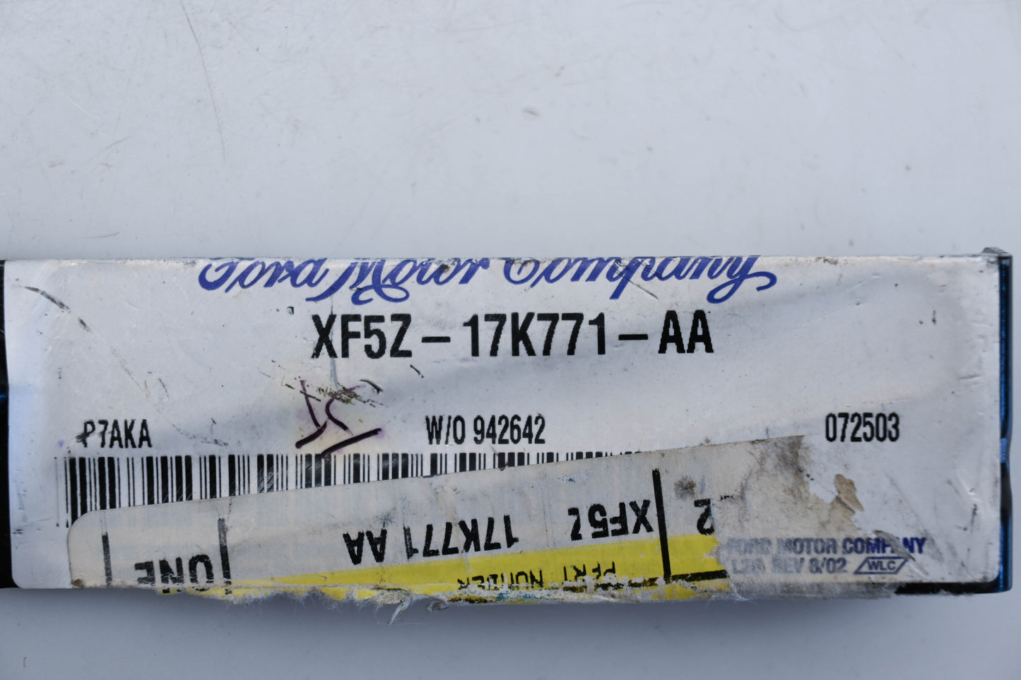 New OEM Ford XF5Z-17K771-AA Rear Bumper Support Bracket NOS