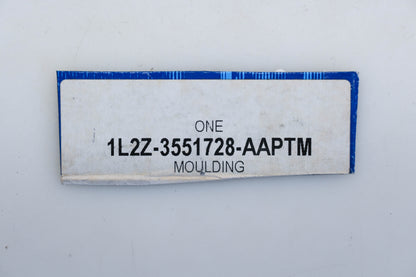 New OEM Ford 1L2Z-3551728-AAPTM, 3L24-35517A72-AA Roof Right Side Trim NOS